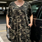 👗 ¡50% DE DESCUENTO AHORA! 🌿 Vestido camisero de camuflaje para mujer – Escote en V y bolsillos laterales – Corte relajado y dobladillo ribeteado – Talla grande (plus size) amigable 🚶‍♀️